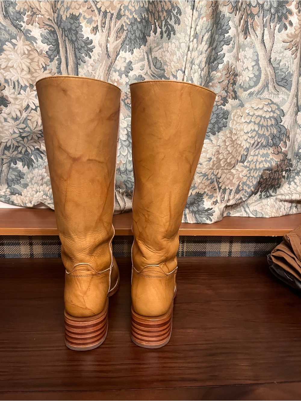Frye Campus 14L Wide Calf - Picture 6 of 11